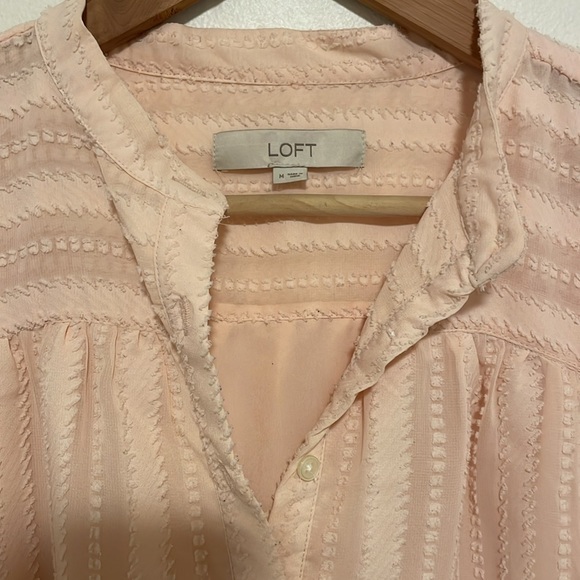 LOFT Size Medium Pink Blouse - Picture 2 of 8